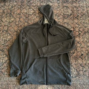 Nike Men’s XL Full Zip Dry Fit Hoddie